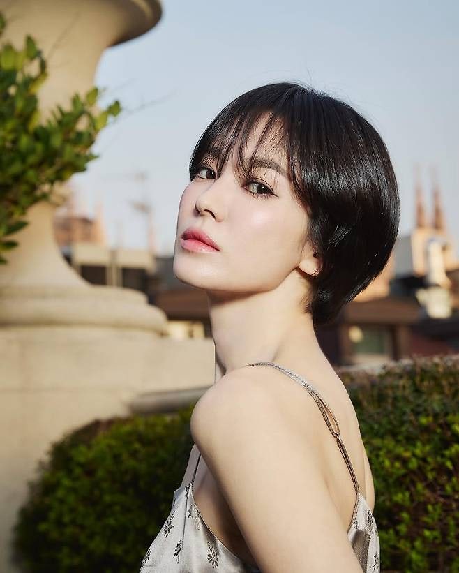 연예인 패션 미용 헤어 머리 
스타일 컷트 숏컷 긴머리