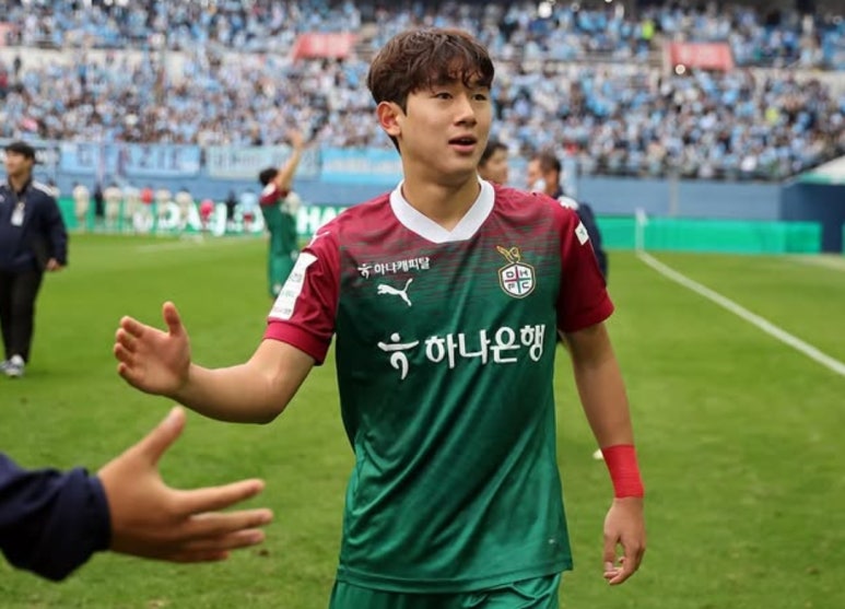 윤도영 김동완 쪼호 에이전트 이적 epl 축구 잉글랜드 아스톤빌라