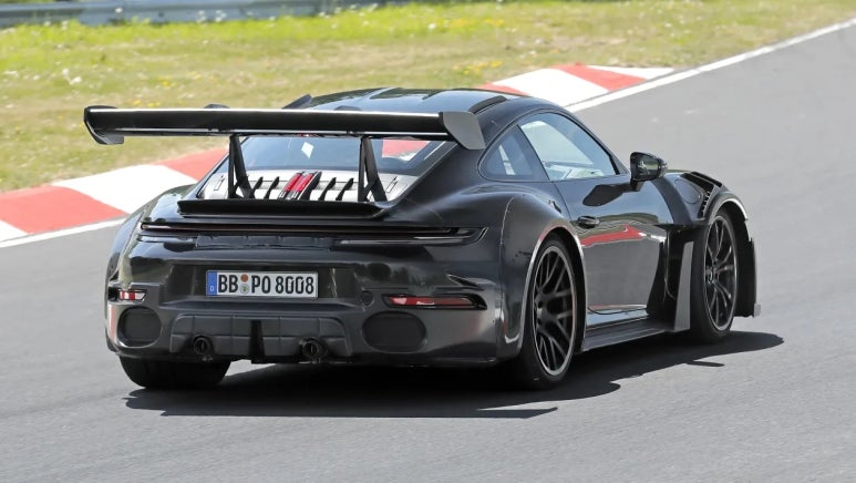 포르쉐 911 992 gt2 rs 괴물 공개 뉘르부르크링 서킷 고성능 실루엣