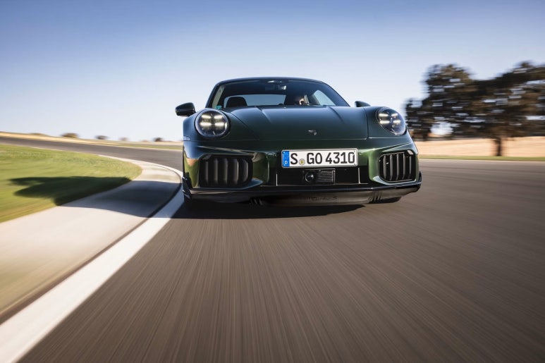 포르쉐 911 슈퍼카 스포츠카 터보 하이브리드 독일 데일리카 