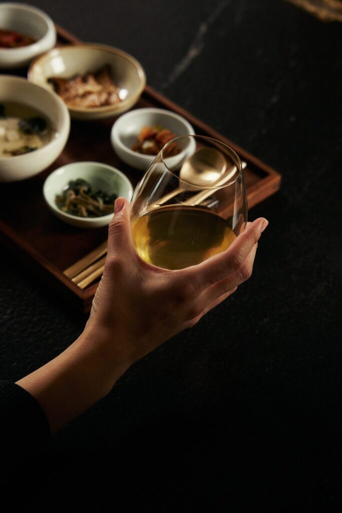 전통주 술 가을 풍미 미식 울리술 빚어낸 시간 정성 운치