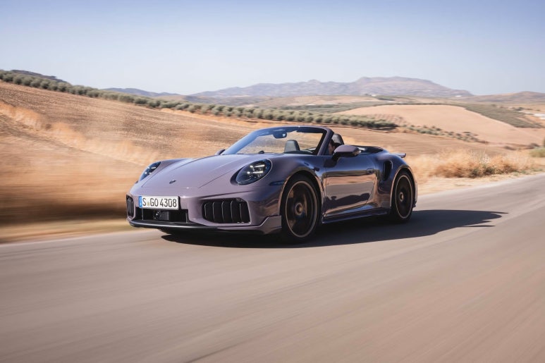 포르쉐 911 슈퍼카 스포츠카 터보 하이브리드 독일 데일리카 