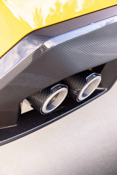 bmw m5 m 세단 투어링 카본 파츠 퍼포먼스 패키지 옵션 디자인 출시 괴물