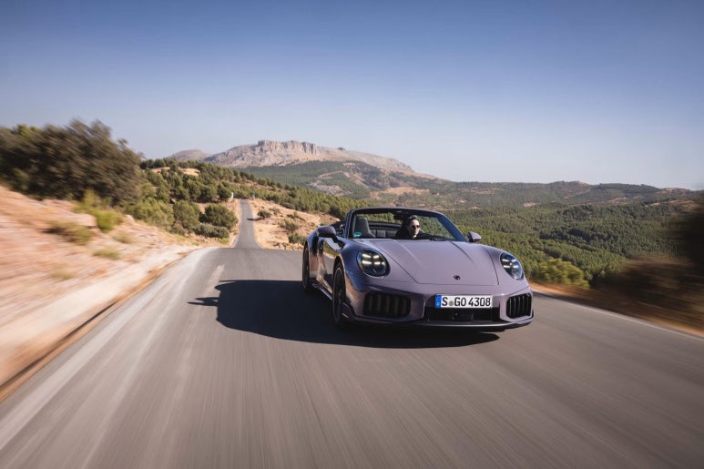 포르쉐 911 슈퍼카 스포츠카 터보 하이브리드 독일 데일리카 