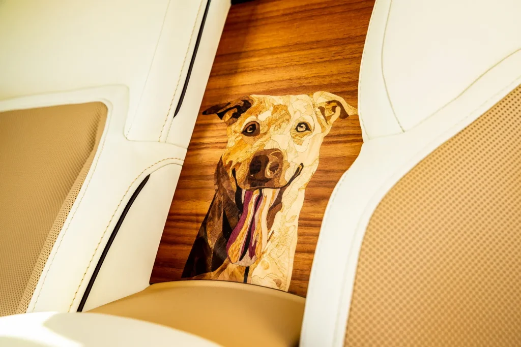 반려견을 위한 세상 단 하나의 헌사: 롤스로이스 스펙터 베일리 공개 2 롤스로이스 스펙터 베일리 반려견 로망 단하나 비스포크 하이엔드 헌사 공개