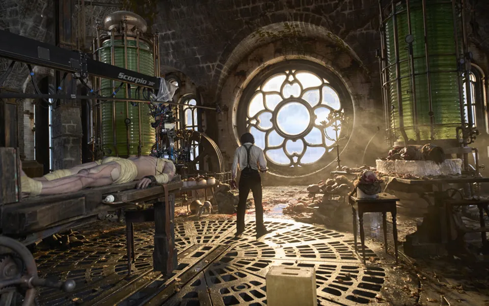 프랑켄슈타인 델 토로 기예르모 넷플릭스 드라마 오리지널 감독 작품 창조