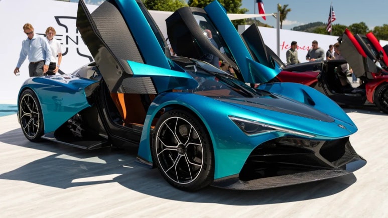 덴마크 오로라 하이퍼카 젠보 부가티 코닉세그 