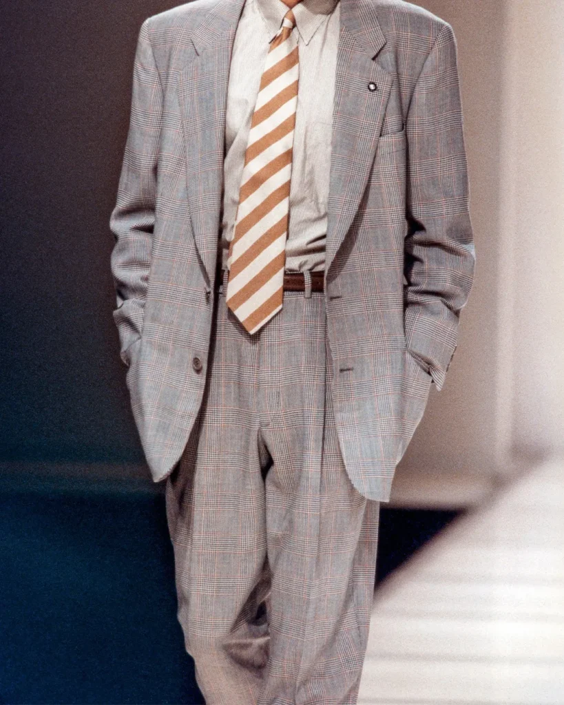 giorgio Armani and his legacy of timeless elegance 6 패션 아르마니 조르지오 유산 우아함 디자이너 디자인 패션 명품 럭셔리 미니멀리즘 혁명가 수트