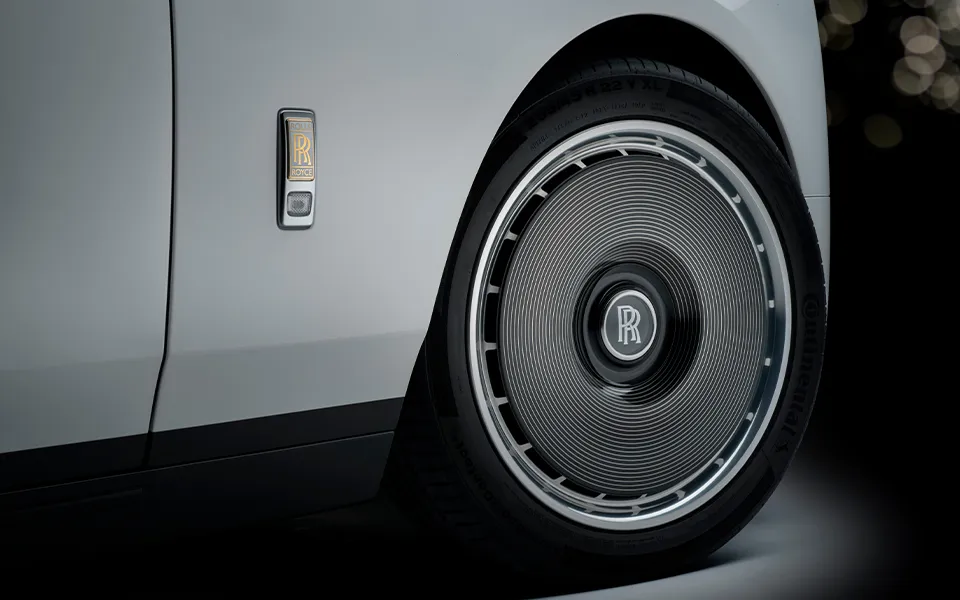 롤스로이스 자동차 명차 비스포크 하이엔드 럭셔리 팬텀 센터너리 프라이빗 25대 한정판 예술작
