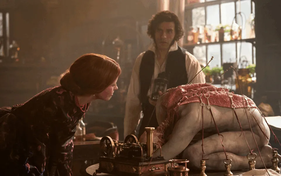 프랑켄슈타인 델 토로 기예르모 넷플릭스 드라마 오리지널 감독 작품 창조