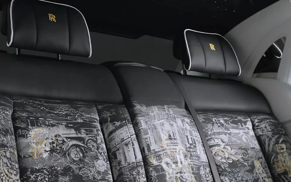 롤스로이스 자동차 명차 비스포크 하이엔드 럭셔리 팬텀 센터너리 프라이빗 25대 한정판 예술작
