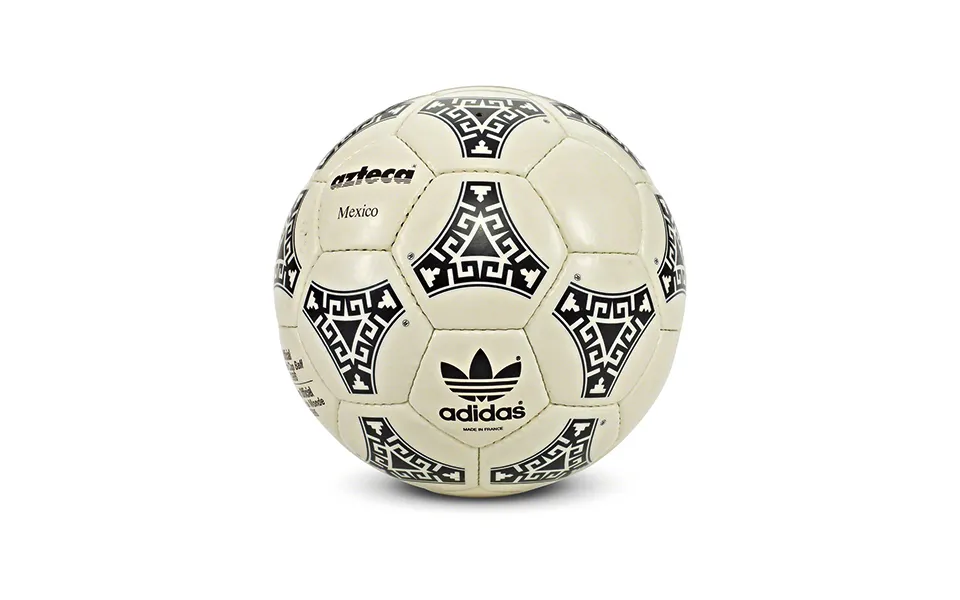 펠레의 시대에서 메시의 대관식까지: 아디다스 월드컵 공인구 50년의 역사 7 축구 축구공 공인구 아디다스 월드컵 펠레 상징 디자인 혁신 기술