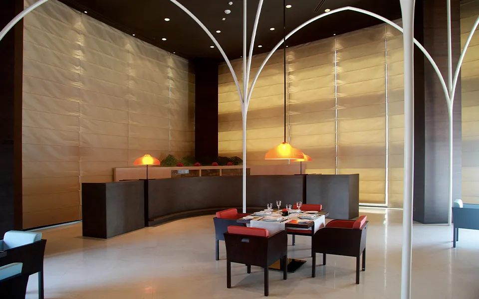 giorgio Armani and his legacy of timeless elegance 15 패션 아르마니 조르지오 유산 우아함 디자이너 디자인 패션 명품 럭셔리 미니멀리즘 혁명가 수트