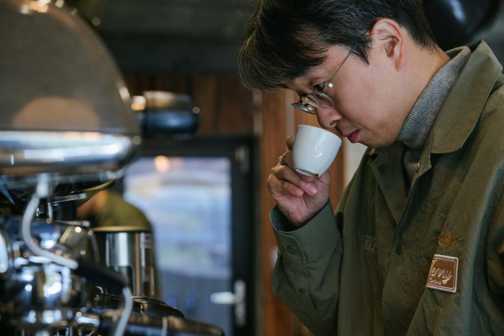 리사르, 한국 에스프레소 바의 기준을 만들다 6 커피 카페 에스프레소바 기준 철학 맛 리사르커피