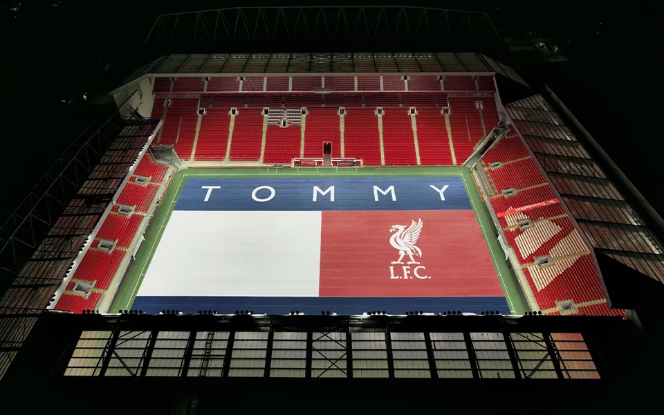 Tommy Hilfiger x Liverpool FC, First Club Partnership Announced 2 타미 힐피거가 리버풀 FC와 브랜드 첫 ‘축구 클럽 파트너십’