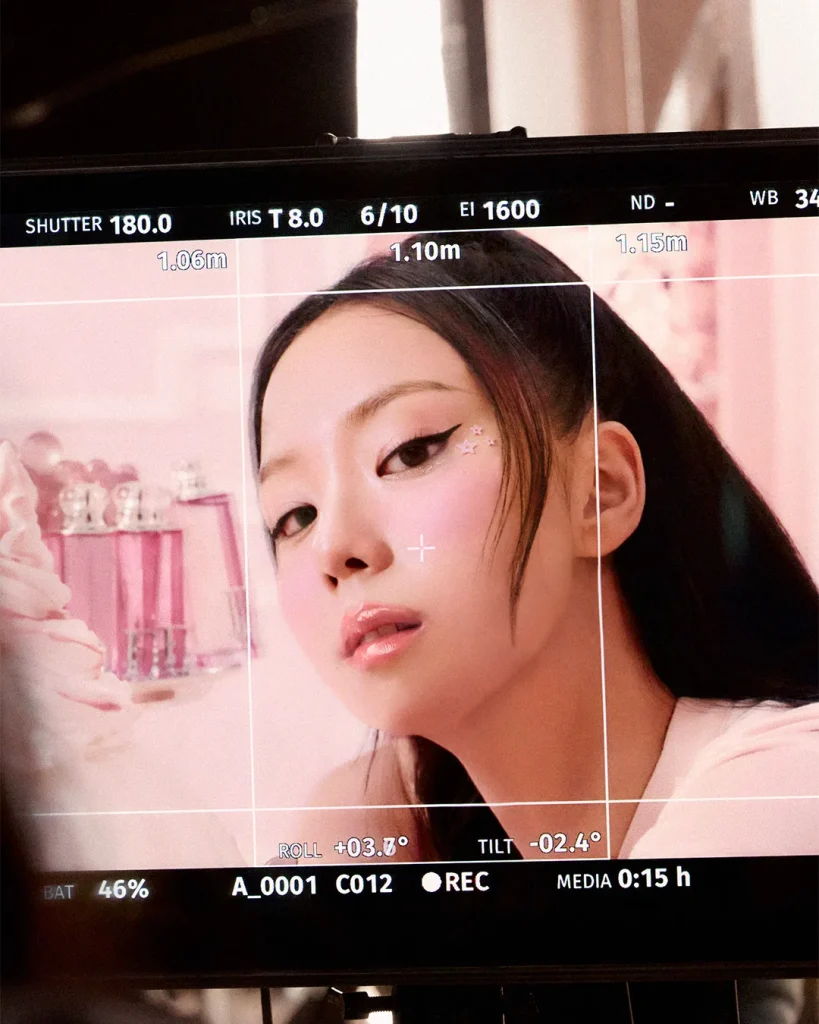 Jisoo's Take on Dior Addict 2026: "I'm trying to show my true self rather than perfection." 5 지수 디올 어딕트 향수 럭셔리 명품 화장품 뷰티